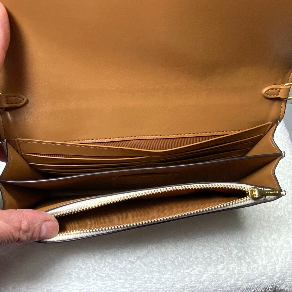 Coach Callie Foldover Clutch With Quilting And Rivets 76543 - Picture 5 of 14